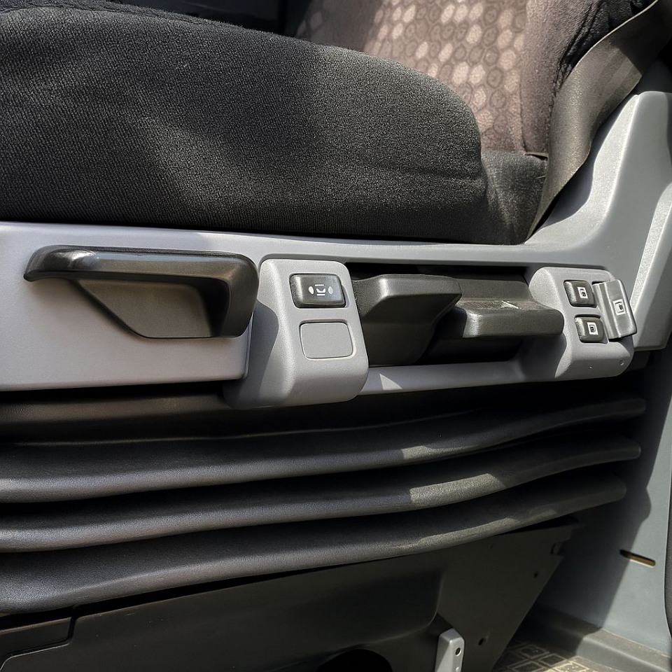 Scania R  2015 года, 4х2, 400 л.с.