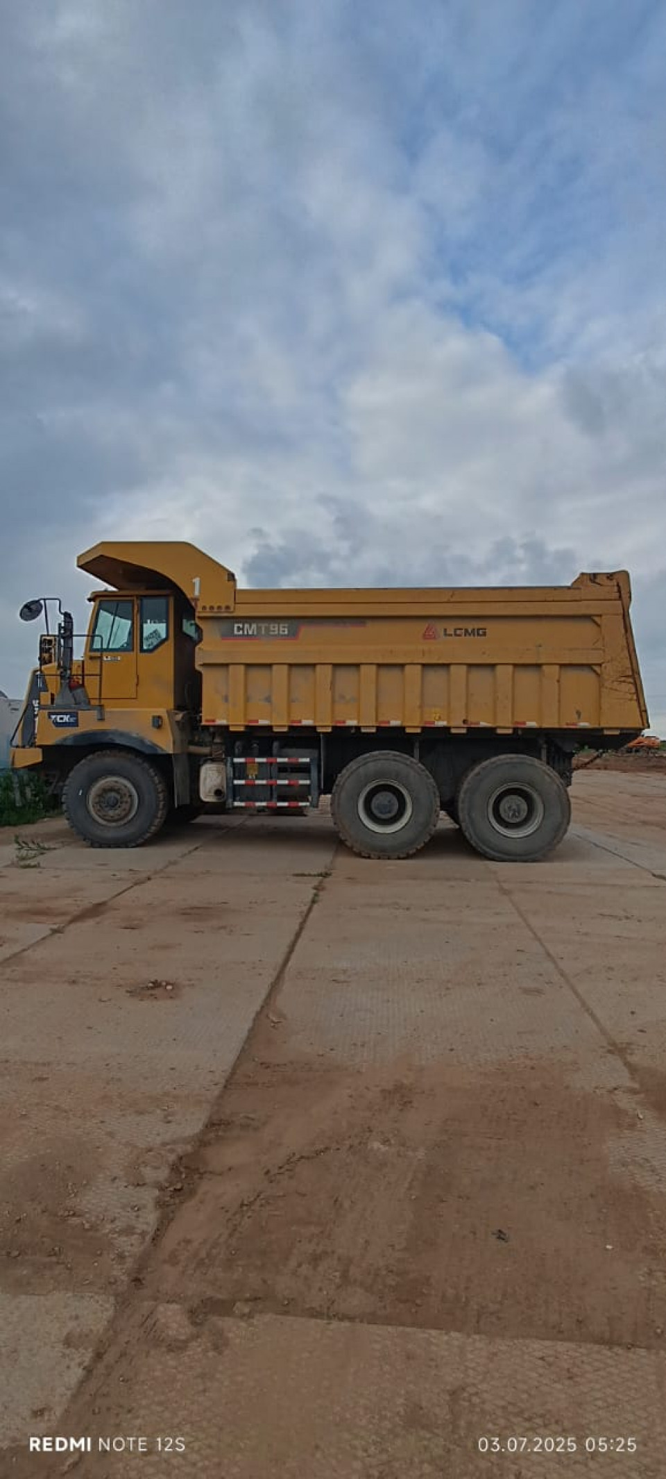  Самосвал  LGMG CMT96  2023 года
