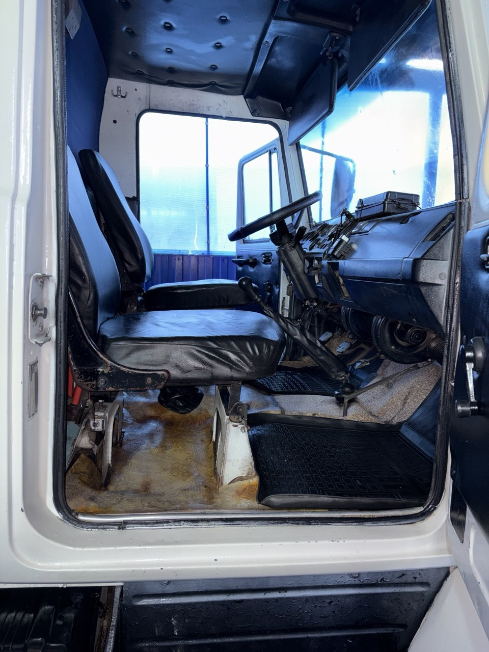 GAZ 3307  1992 года, 7850 т