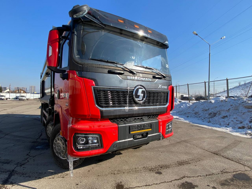 SHACMAN SX33186V366  2024 года