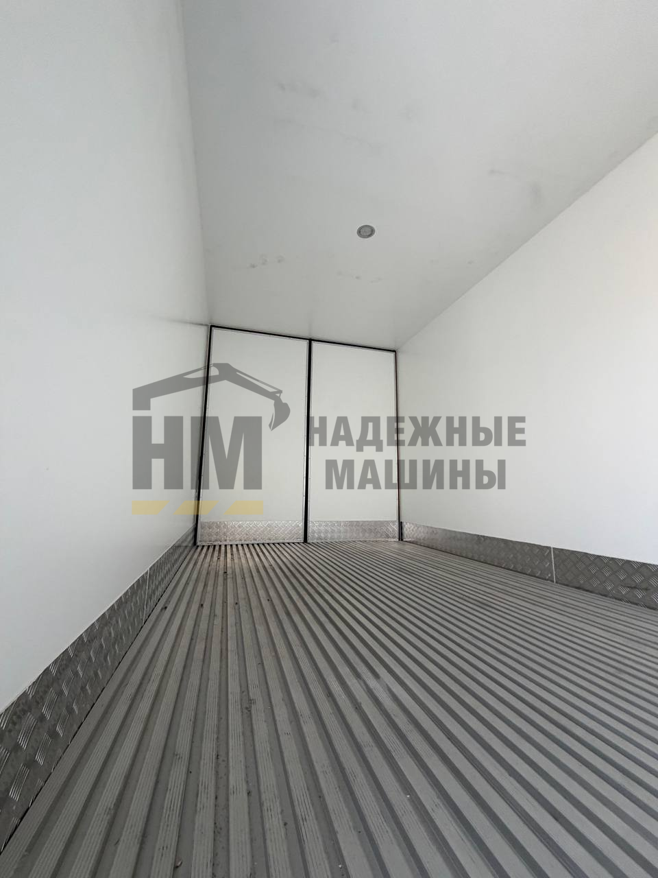 Isuzu Giga  2025 года, 11 т