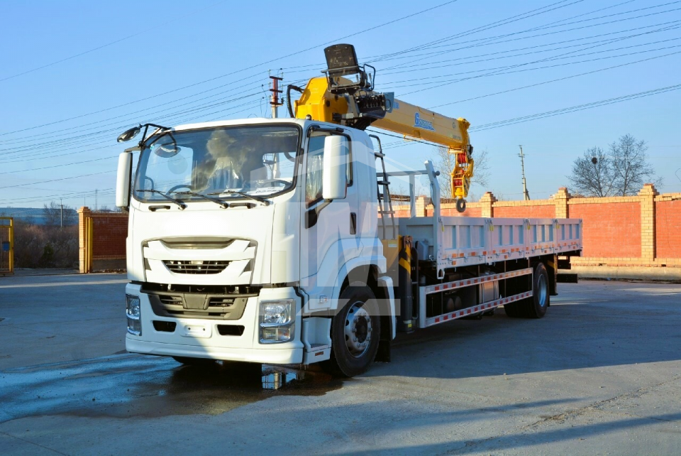 Isuzu Giga  2025 года, 8 т