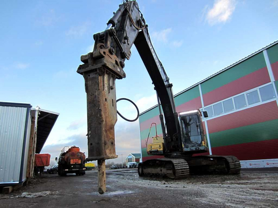  Экскаватор Volvo EC 290 BLC Prime  