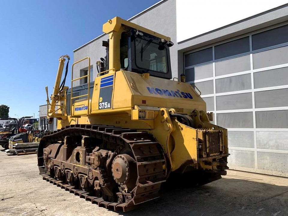 Бульдозер Komatsu D375 A-5  