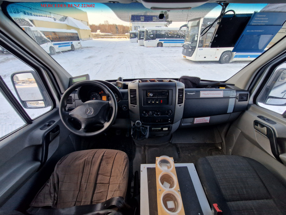 Mercedes Benz Sprinter  2014 года, мест 19