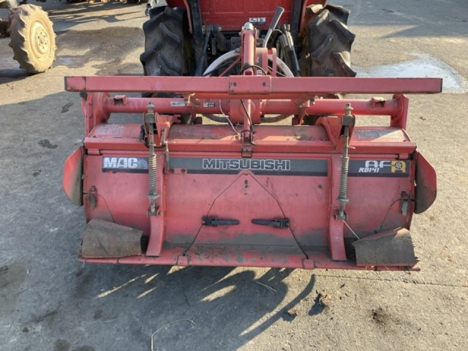  Трактор Mitsubishi MT226  2002 года