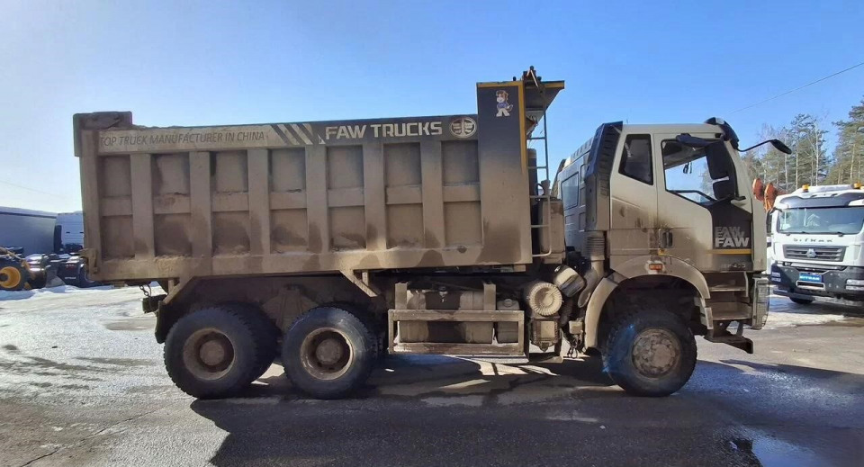 FAW J6  2023 года