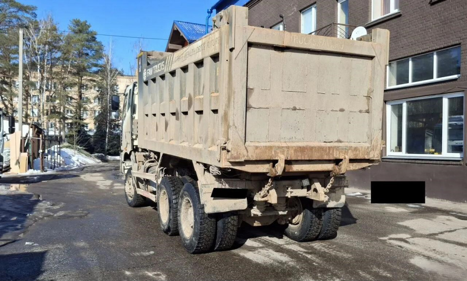 FAW J6  2023 года