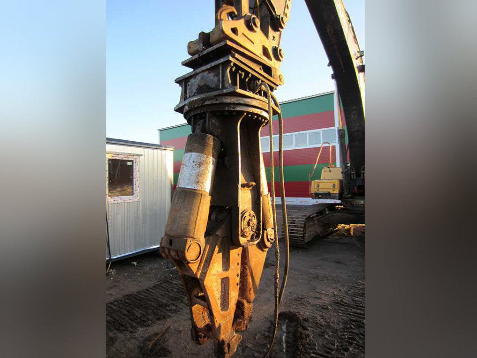  Другой  Гидроножницы Atlas Copco 2500  