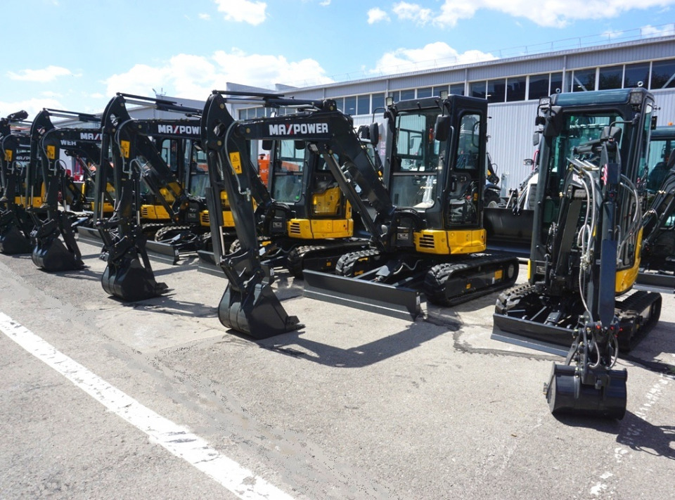 MaxPower Мини-экскаватор MaxPower ME26.9  2025 года