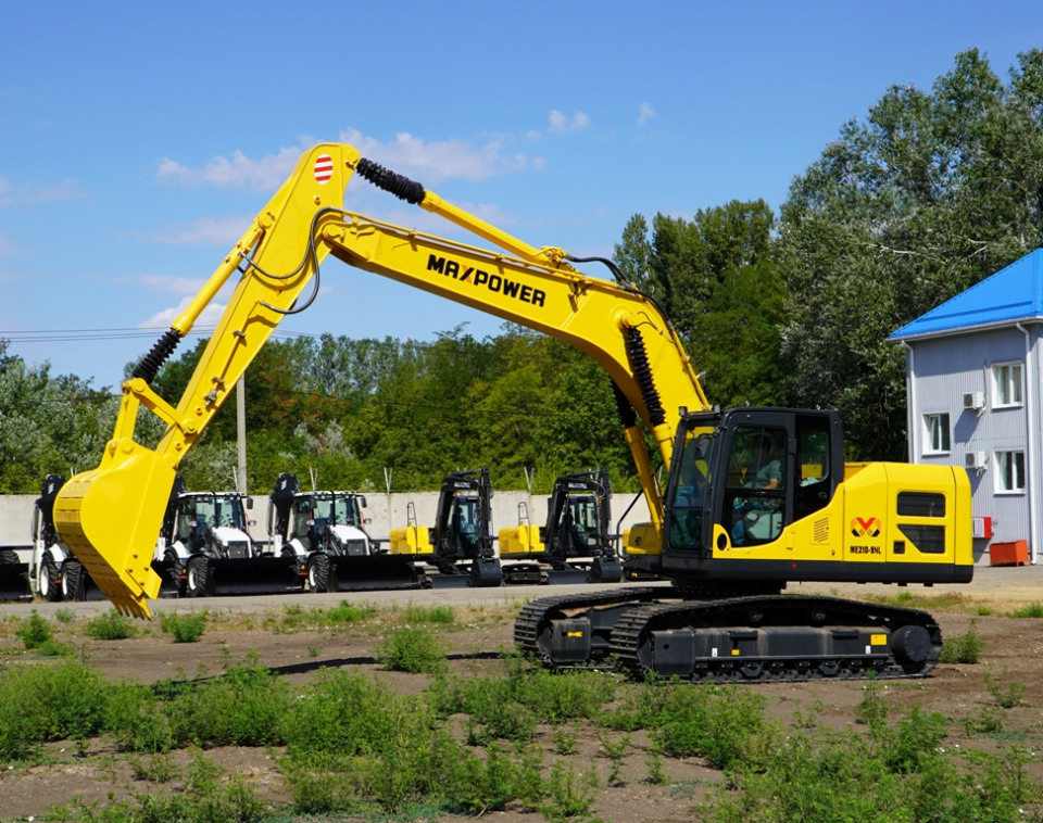  Гусеничный экскаватор MaxPower ME210.9 N  2025 года