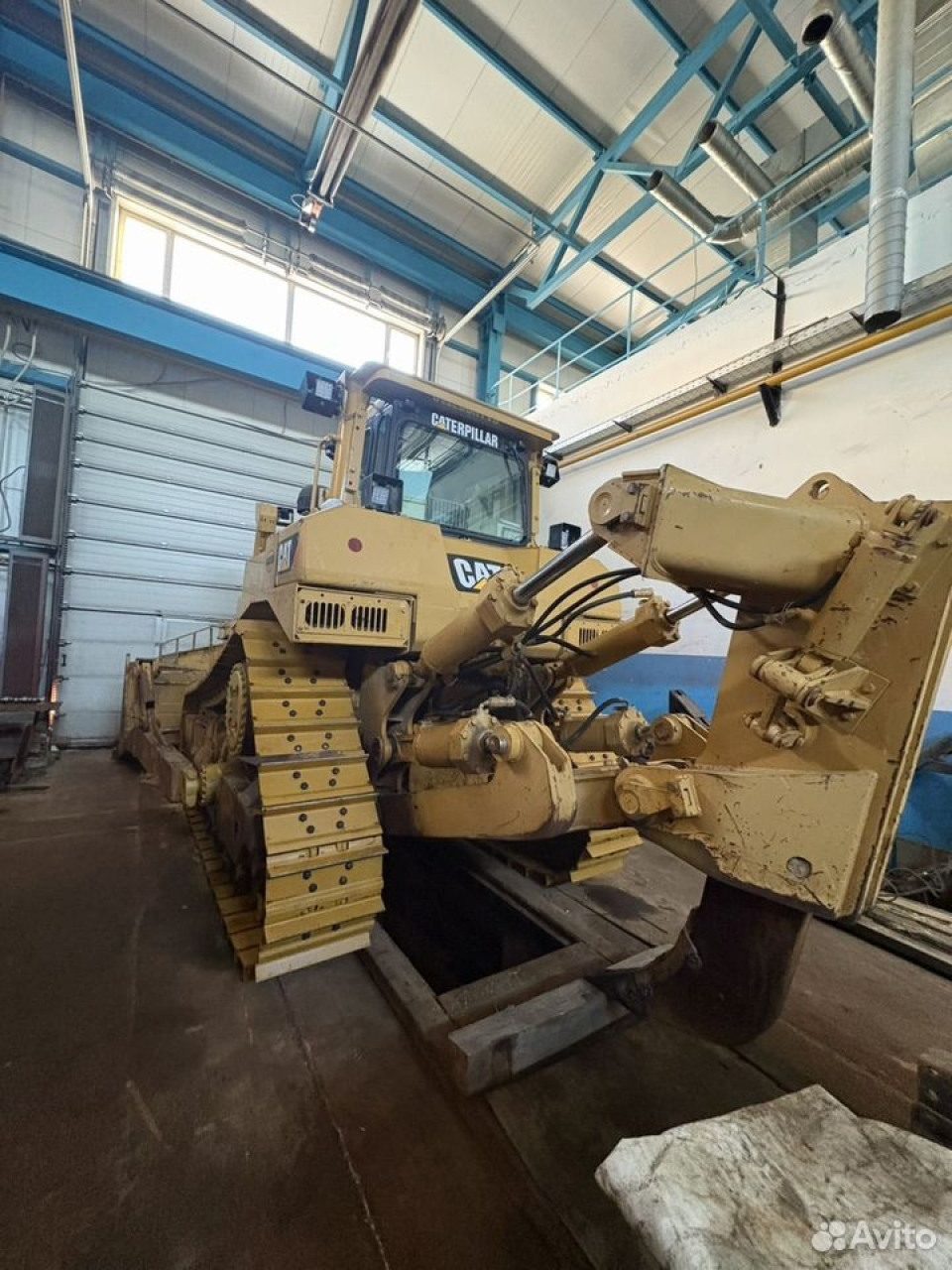  Бульдозер Caterpillar D8R  2010 года