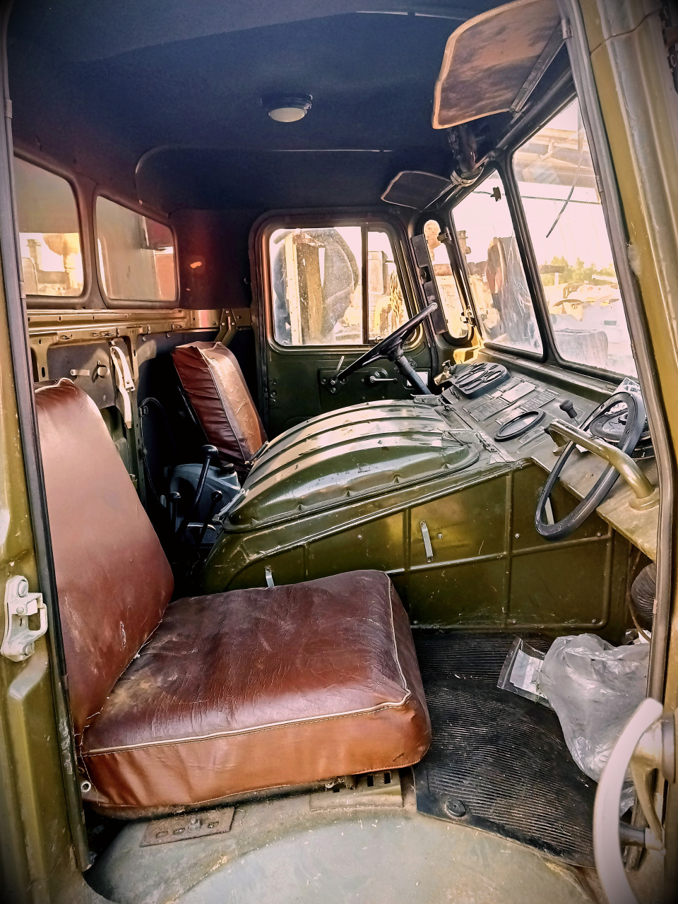 ГАЗ 66  1974 года, 2000 т
