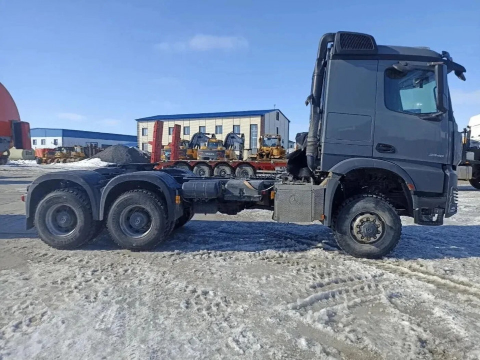 Mercedes-Benz Arocs 3348AS  2021 года, 6х6, 480 л.с.