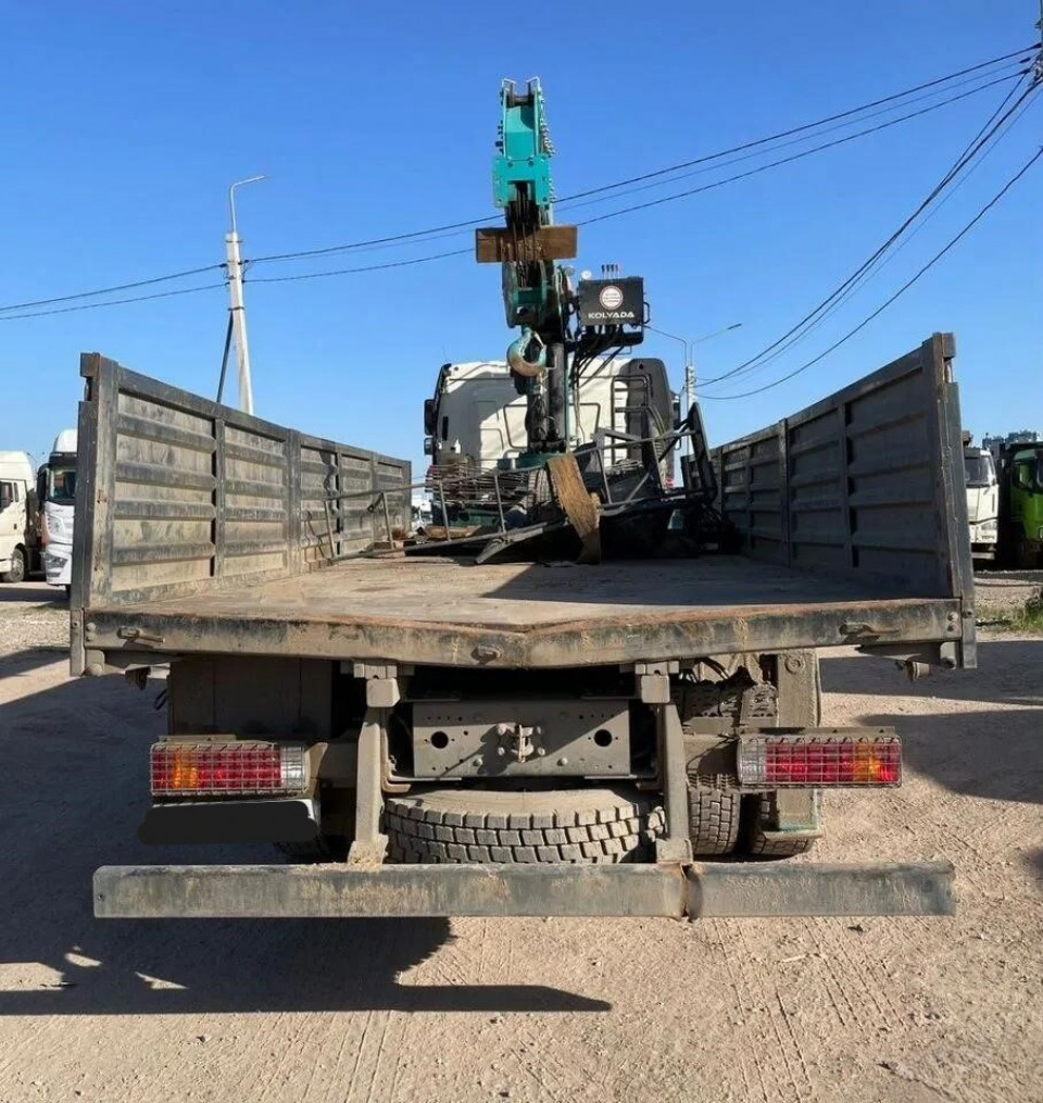 FAW J6  2024 года