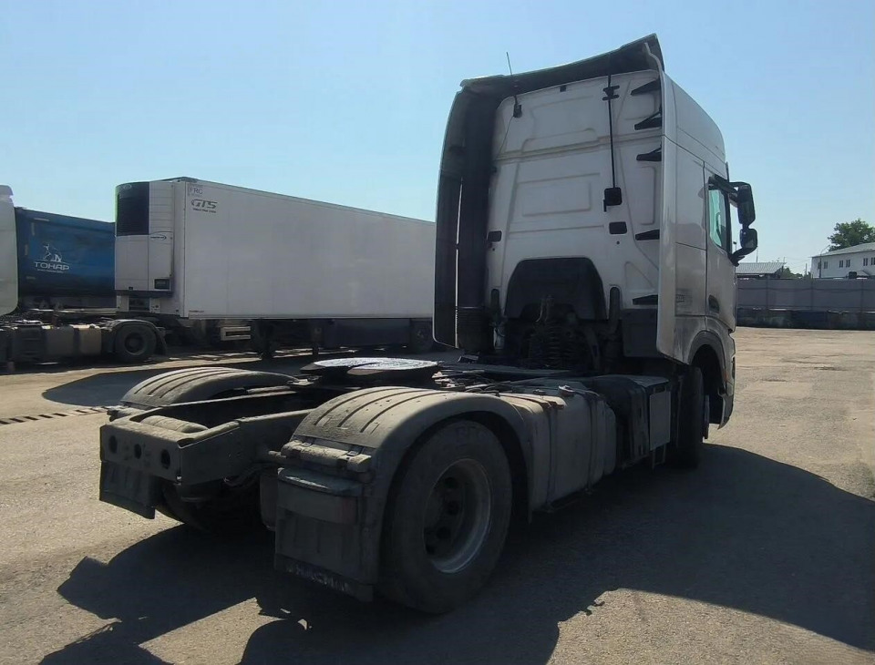 Shacman X6000  2024 года, 4х2, 430 л.с.