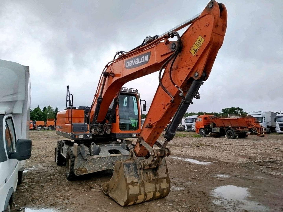 Doosan DX190WA  2023 года