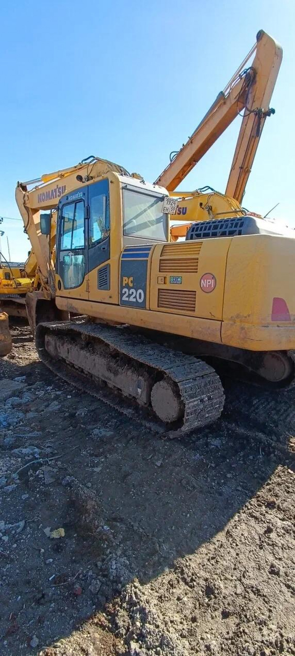  Экскаватор Komatsu PC220-8M0  2023 года