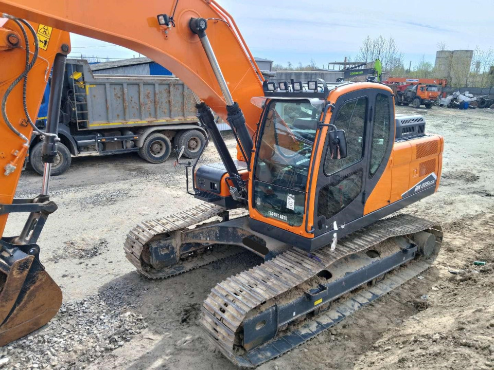  Экскаватор Doosan DX225NLCA  2023 года