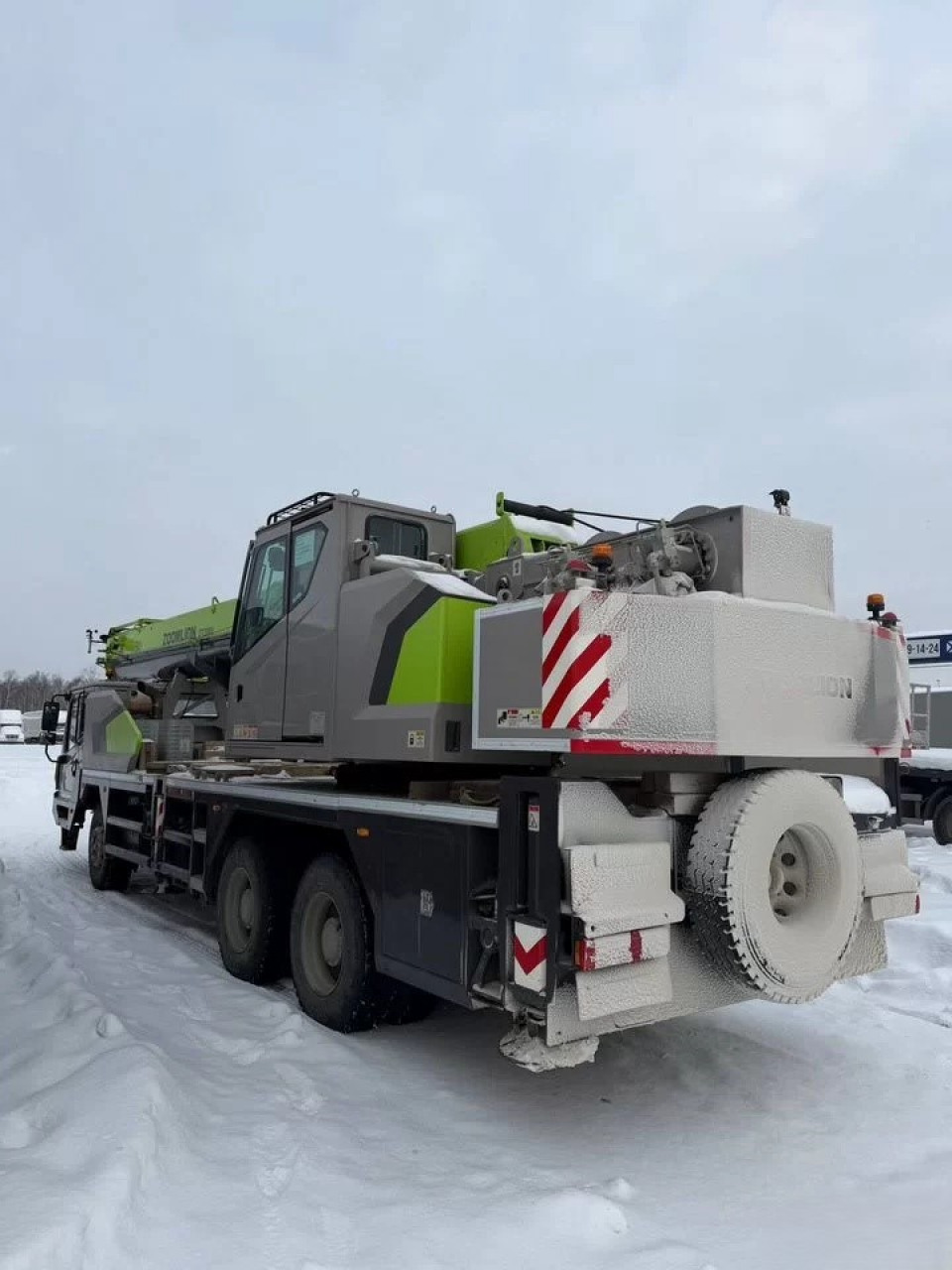  Автокран Zoomlion ZTC300V  2023 года