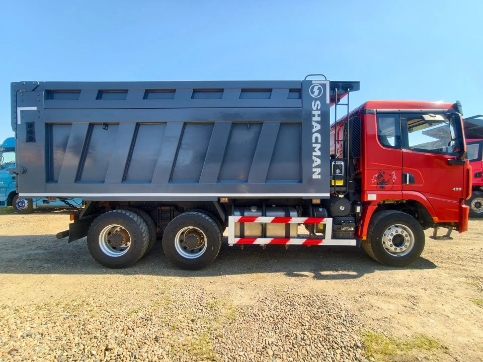SHACMAN х 3000  2023 года, 31000 т