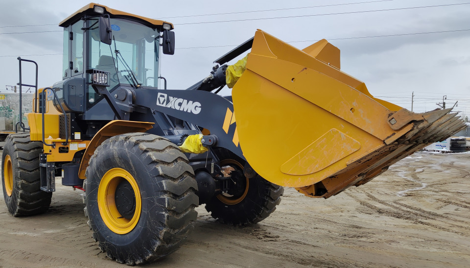  Погрузчик фронтальный XCMG (ХСМГ) (фронтальный) ЗЛ60ДЖИВИ (ZL60GV)  2023 года