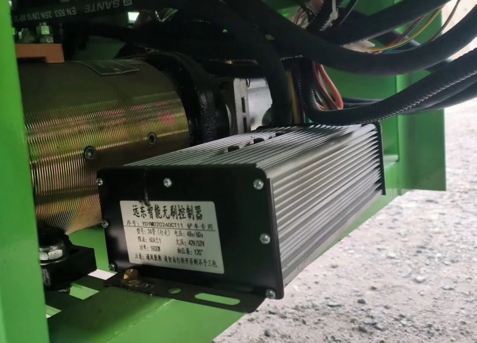  Погрузчик фронтальный New energy EV904.10  2026 года
