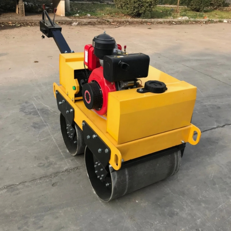  Каток YHMG 700  2026 года