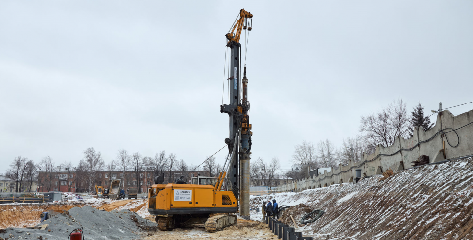  Буровая установка Bauer MBG12  2008 года