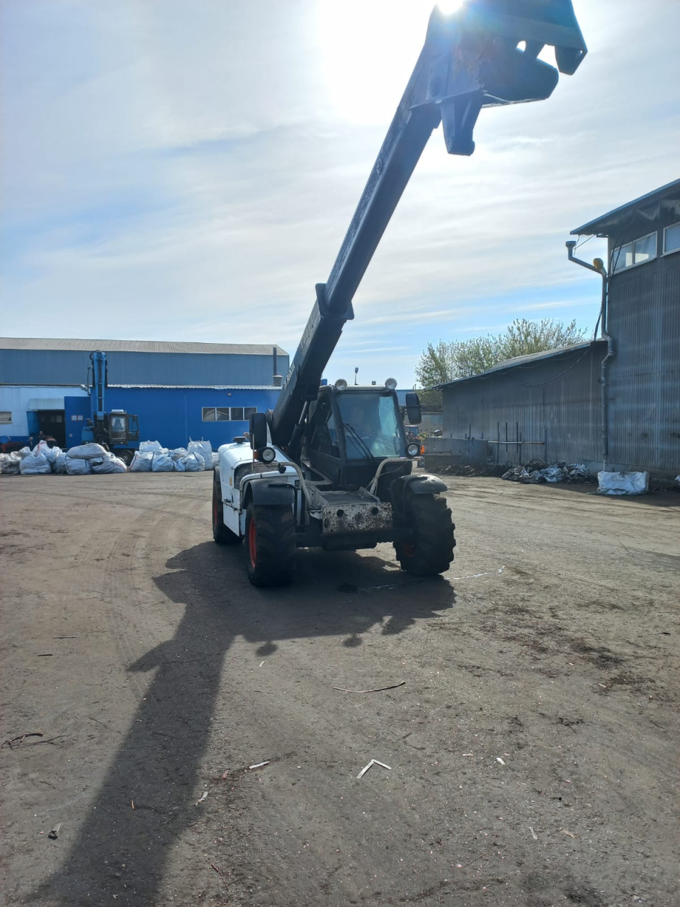  Погрузчик Bobcat T3571  2010 года