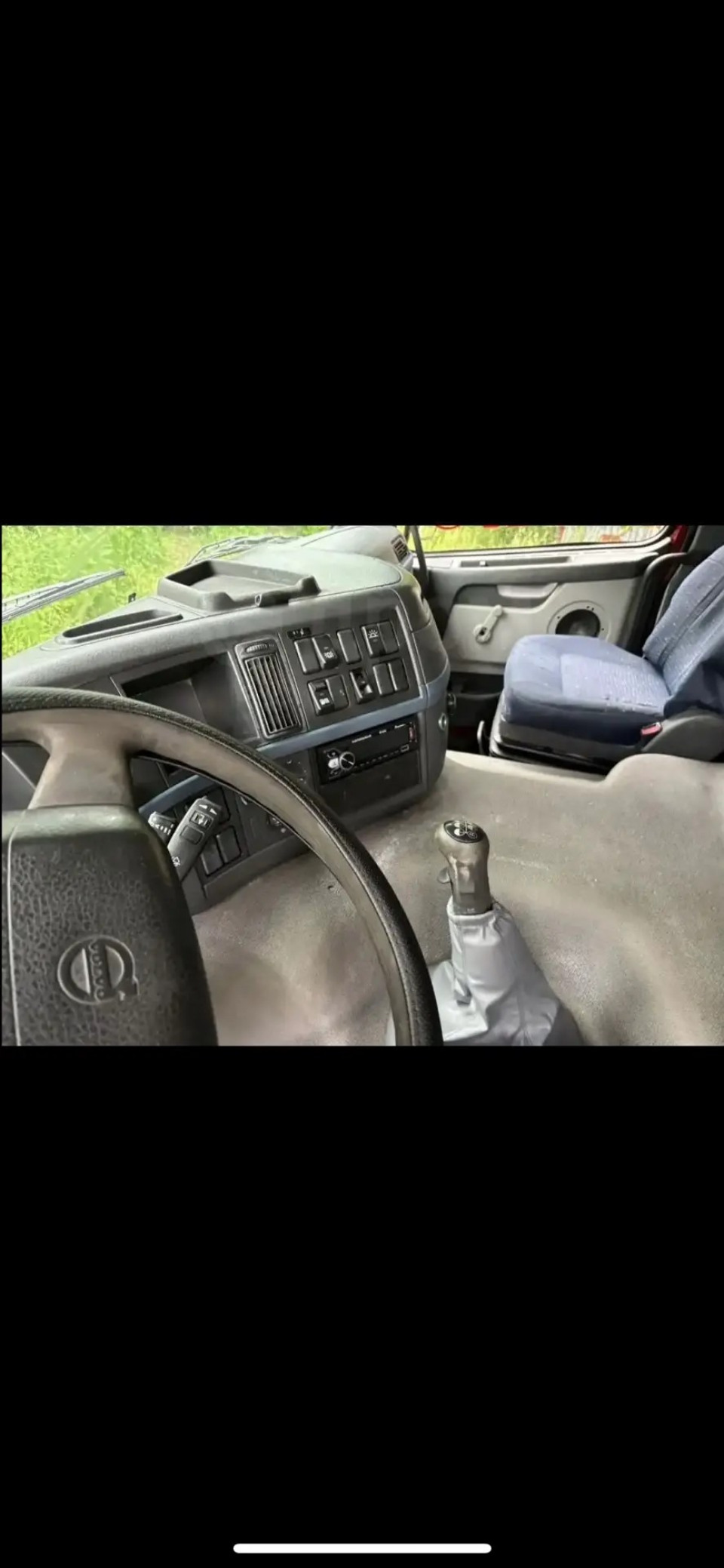  Самосвал Volvo FM  2007 года