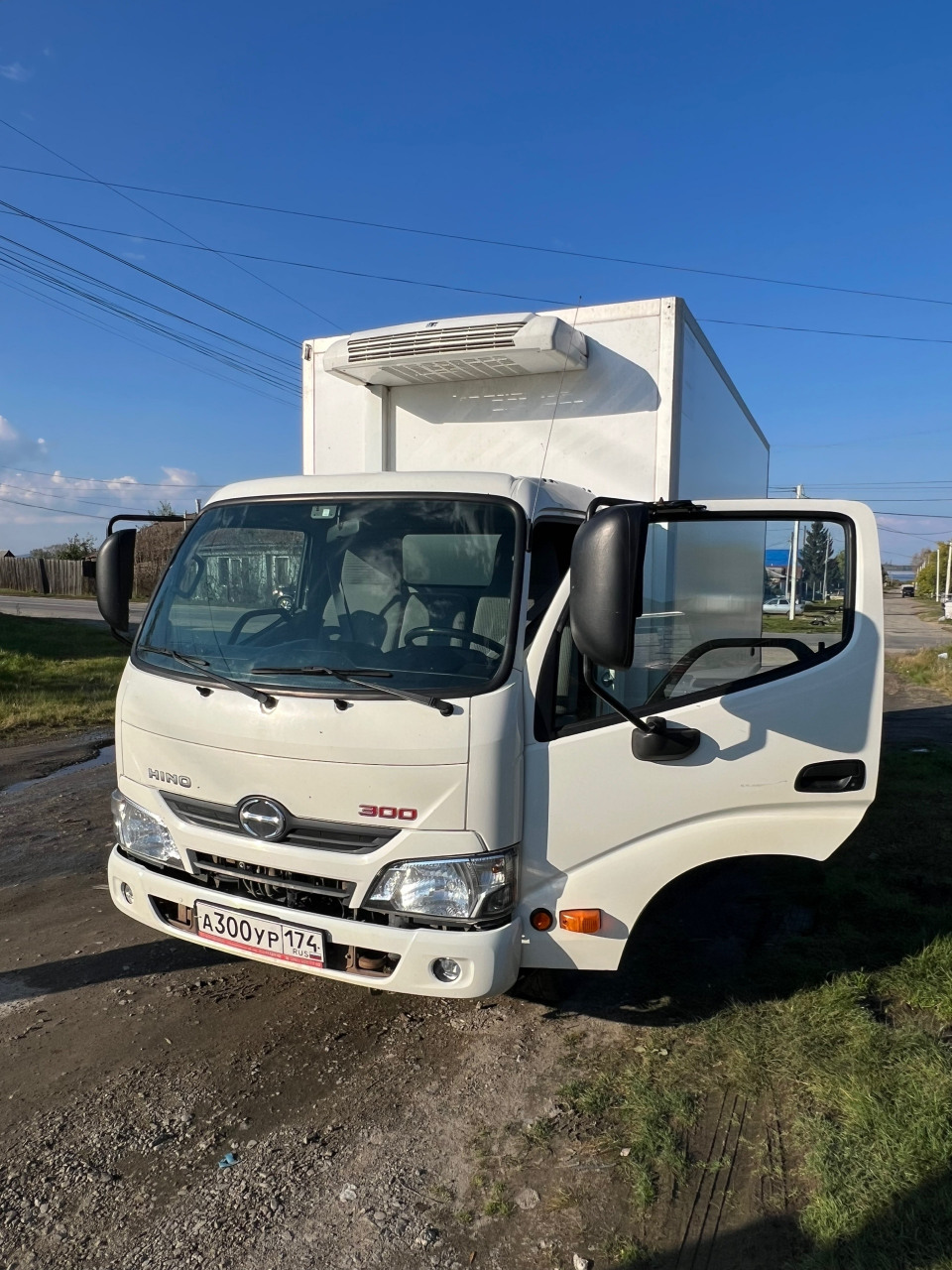 Hino 300  2020 года, 3000 т