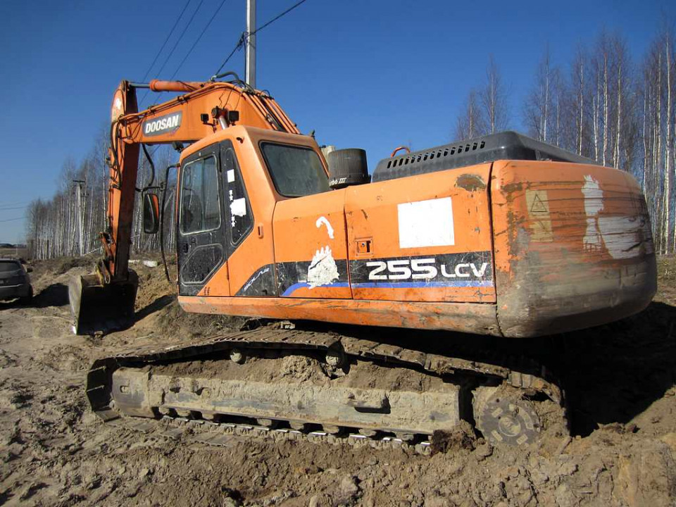  Экскаватор Doosan SOLAR 255LC-V  
