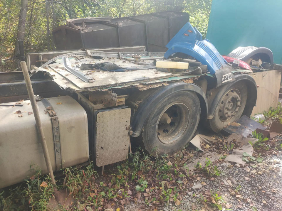 SCANIA 114  1999 года, 25000 т