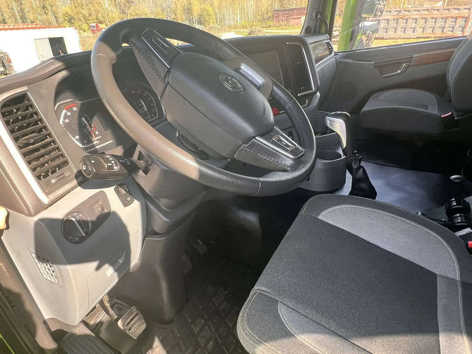 SHACMAN X3000, Restyling, 6х6   2023 года, 25 т