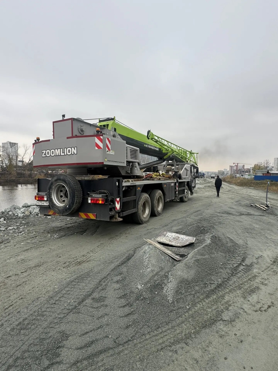  Автокран Zoomlion ZTC250V-1  2024 года